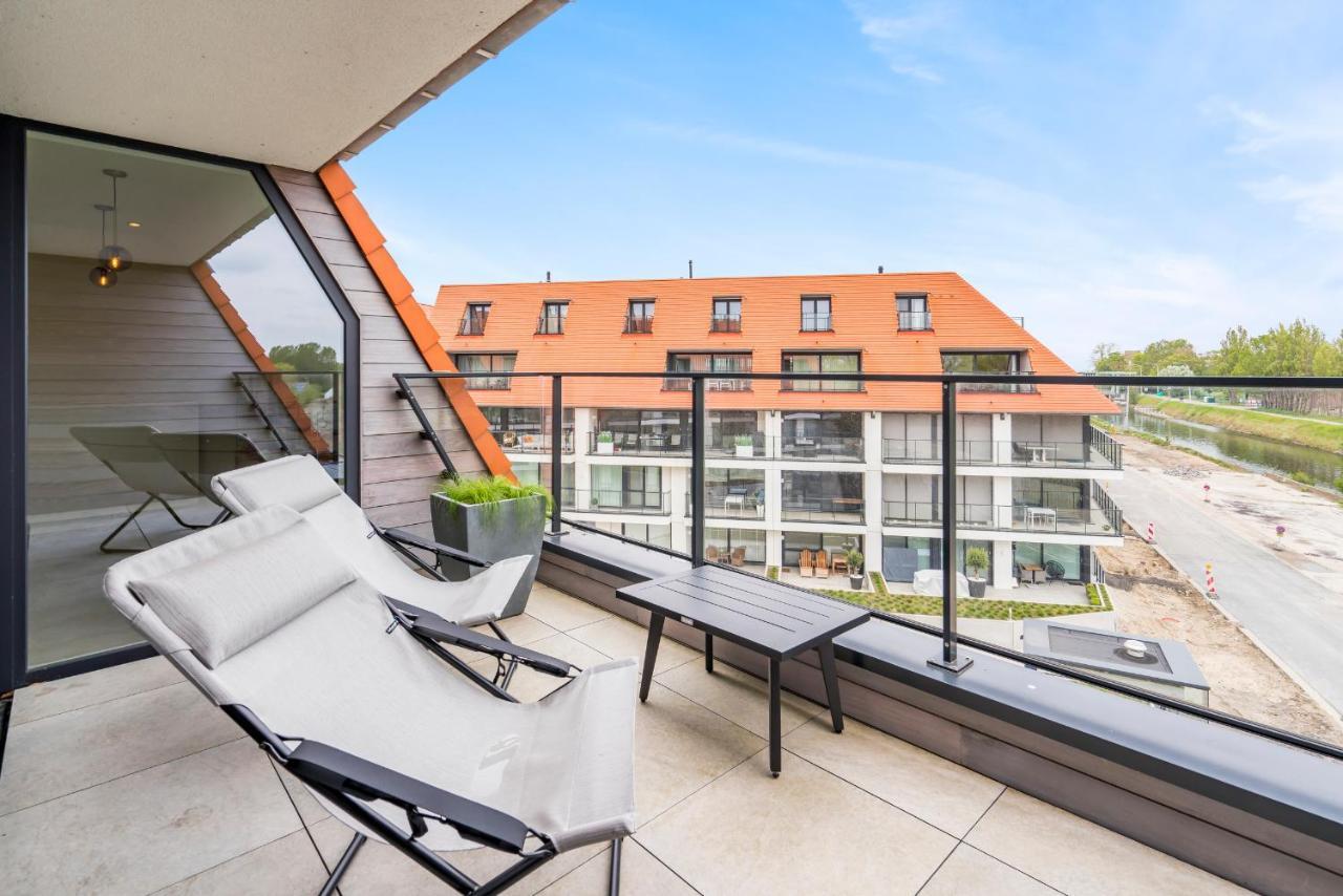 Apartmán Renewed Comfort Duplex W 2 Terraces Nearby Marina Nieuwpoort Exteriér fotografie